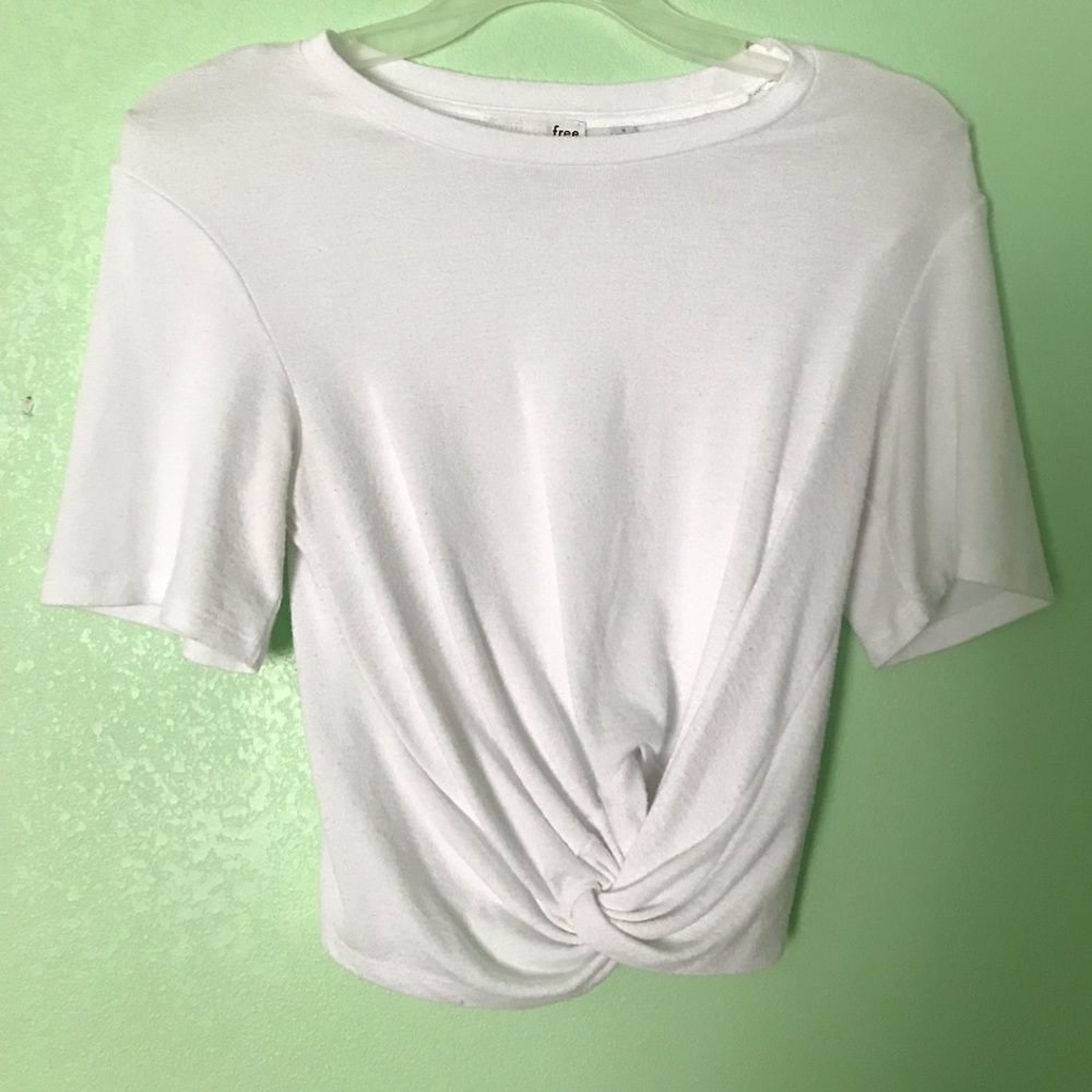 Aritzia tee